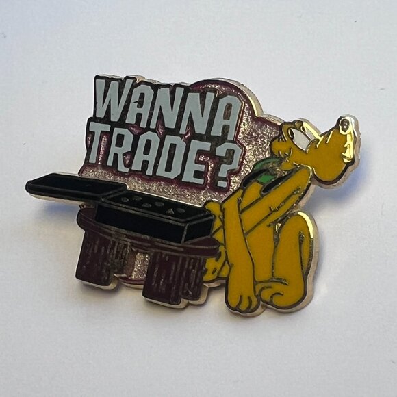 LE Pluto “Wanna Trade?” WDW Limited Edition 500 pin - Picture 1 of 4